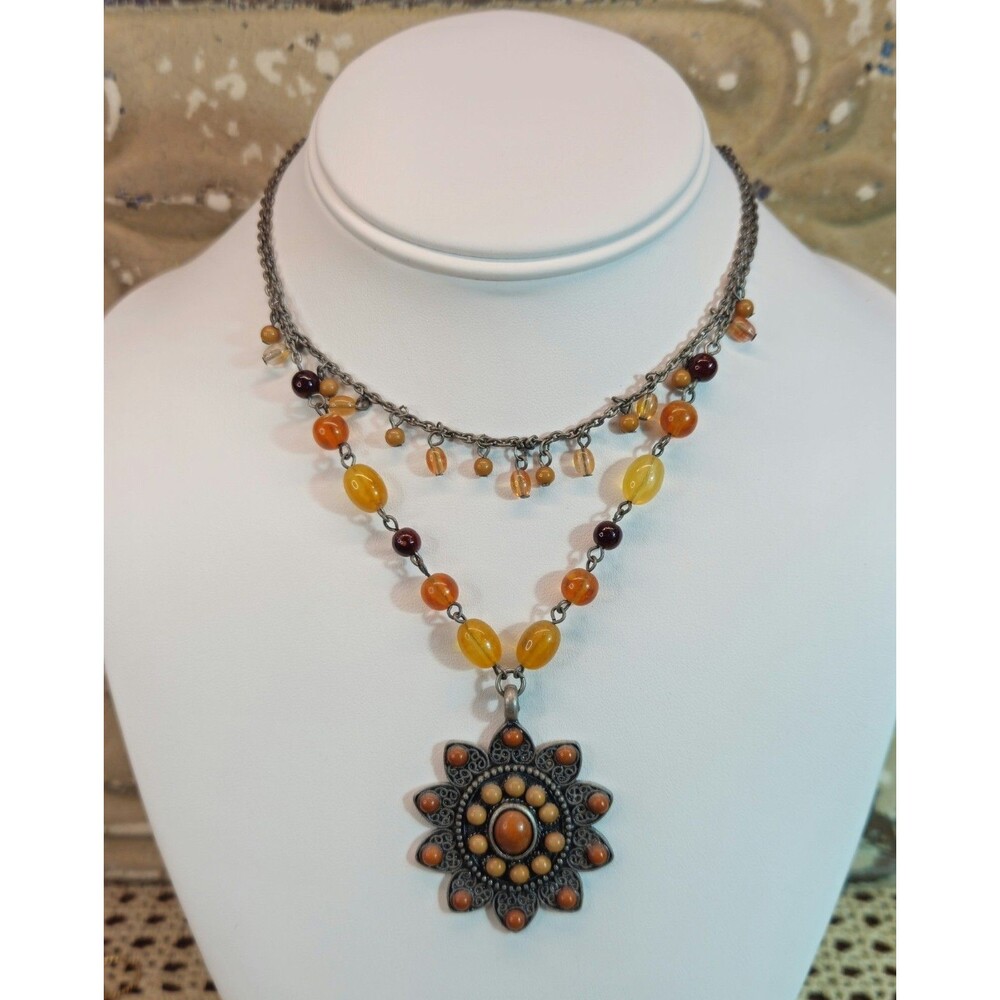 Vintage Earth Tones Amber Sienna Beige Beaded Necklace w/ Medallion 16"